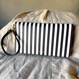 NEW! HENRI BENDEL Multi Tasker wallet/wrislet in centennial stripe!